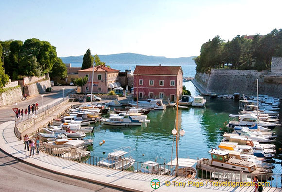 History and beautiful coastlines in Zadar