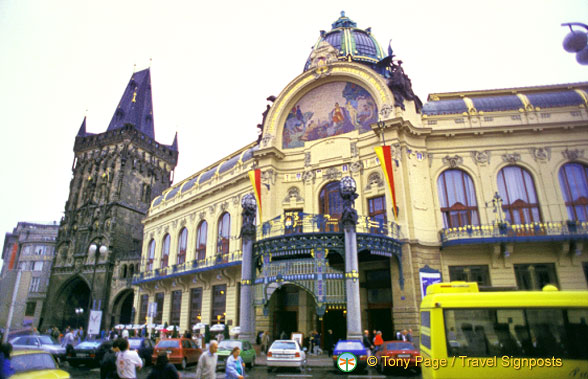 The Municipal House – Prague’s Art Nouveau Treasure