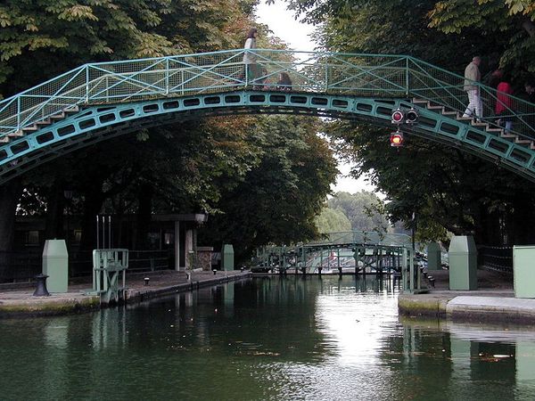 Seine River Cruise And Paris Canals Tour