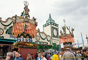 Augustiner-Brau-Oktoberfest-Tent Augustiner Brau Oktoberfest Tent