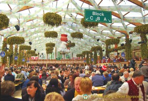 Hofbrau-Oktoberfest-Tent Hofbrau Oktoberfest Tent