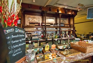 Punch Tavern Bar, London