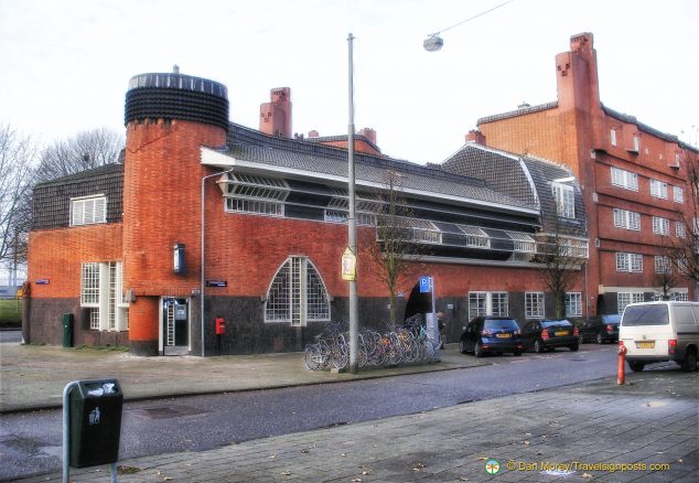 Het Schip, interesting from every angle