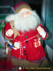 Christmas Eve Dinner - Santa Arrives..