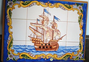 Souvenir Ceramic Tile - Oporto Shopping