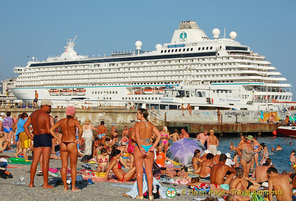 Yalta – Jewel of the Crimean Peninsula | Yalta Travel