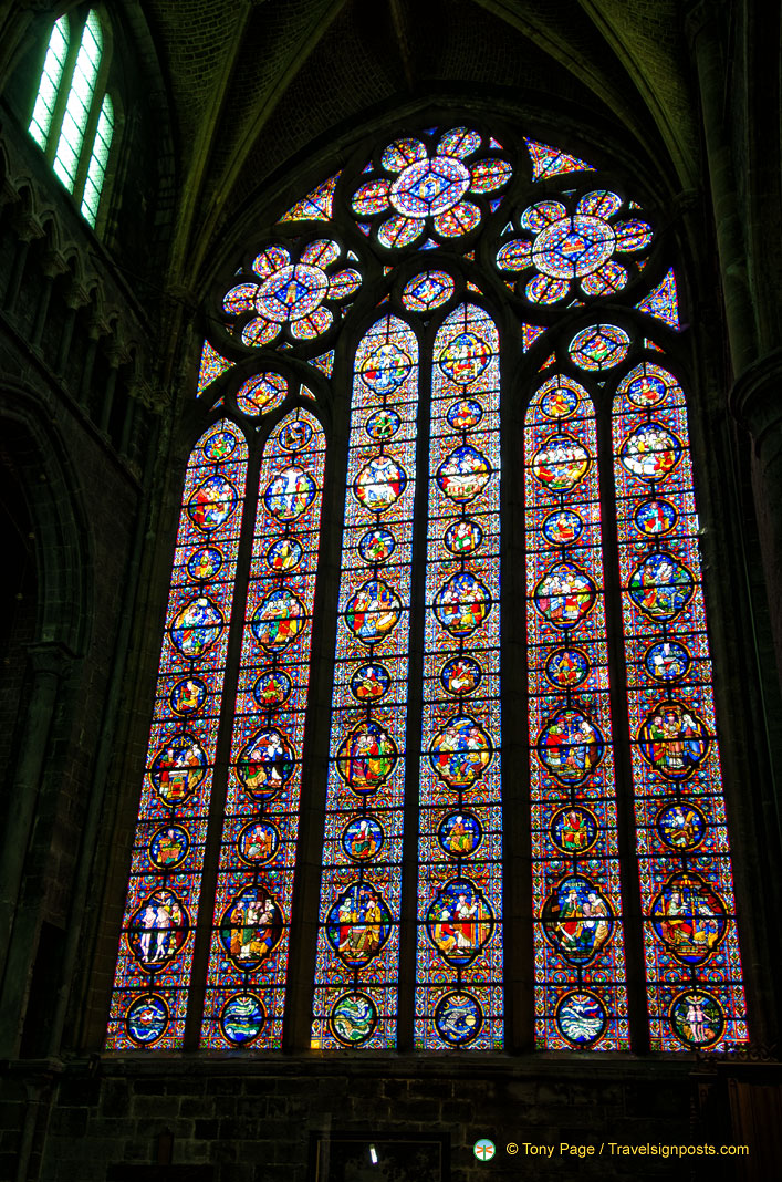 Image result for Église Notre-Dame.dinant