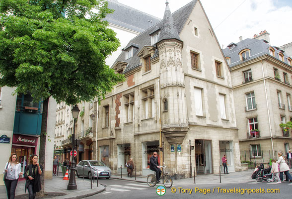 Corner of rue Vieille-du-Temple and rue des Francs-Bourgeois, two trendy Marais streets