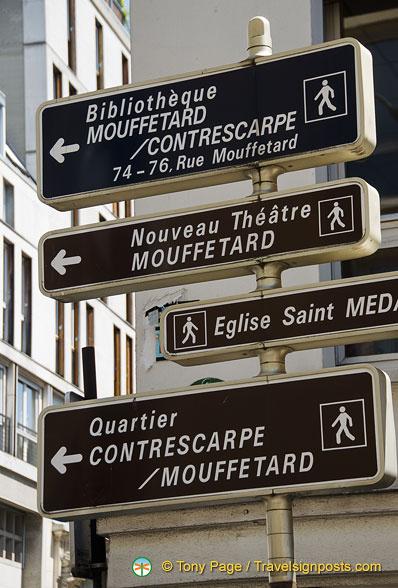 Attractions in rue Mouffetard