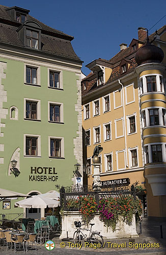 The Hotel Kaiserhof am Dom at Kramgasse 10-12