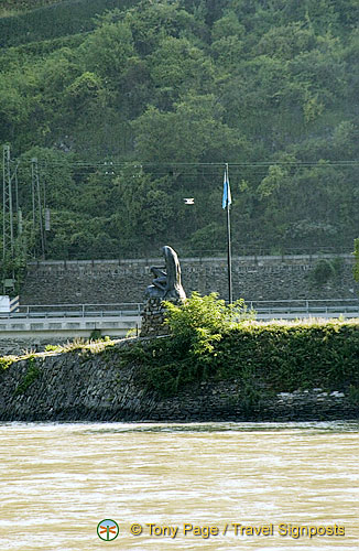 The siren on the famous Loreley Rock