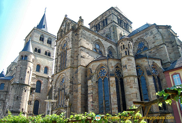 Liebfrauenkirche (Church of Our Lady) adjoins Trier Cathedral
