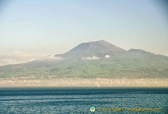 A view of Vesuvius