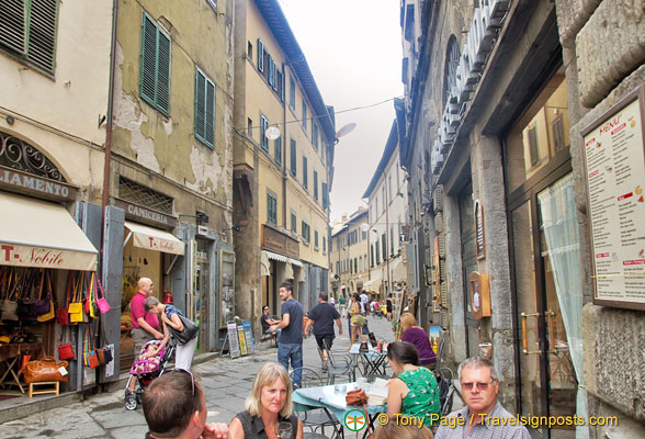 via Nazionale is the main street in Cortona