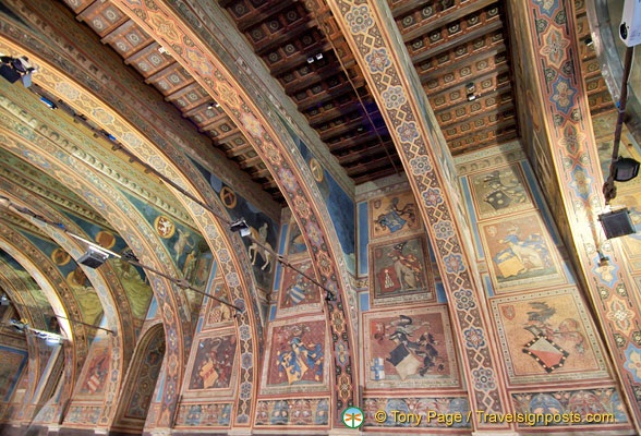 Frescoes in the Sala dei Notari represent legends and biblical stories