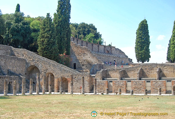 View towards the Teatro Grande, the large Pompeii theatre