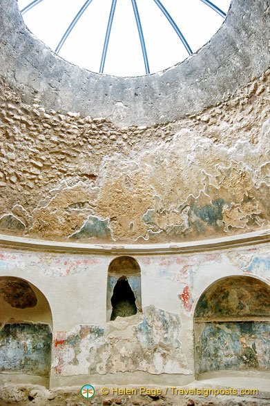 The Stabian Baths frigidarium