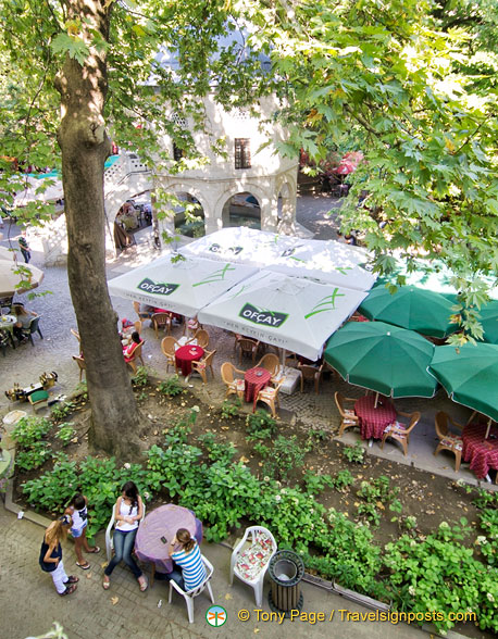 Tea garden in the Koza Han courtyard