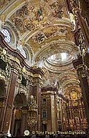 The meaning of the Melk Abbey Church can be seen in the inscription on its high altar