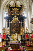 Main altar of Weissenkirchen church