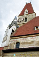 Weissenkirchen church roofs - old and new