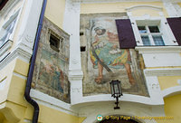 Interesting wall paintings in Weissenkirchen