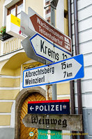 Weissenkirchen signposts