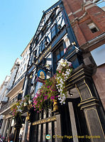 The George - London pub