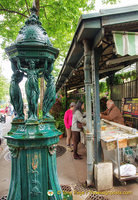 A Wallace fountain at the Marché aux oiseaux