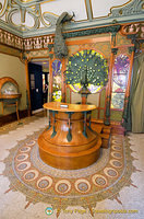 Georges Fouquet's jewelry boutique, designed by Alphonse Mucha