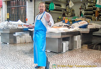 The friendly fishmonger in rue Montorgueil