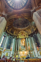 Lady Chapel with Pigalle's statue of the Virgin