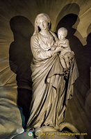 Statue of Mary in the Lady Chapel by Pigalle