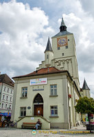 View of the Old Town Hall from Oberer Stadtplatz
