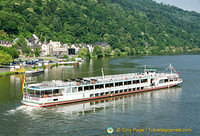 The Nikolaus-Cusanus river boat