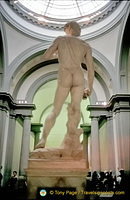 This marble statue of David weighs 6 tonnes