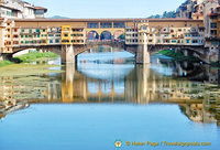 Ponte Vecchio casts nice reflections in the Arno
