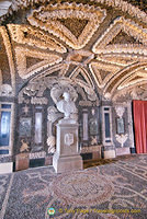 Palazzo Borromeo Grotto exhibit