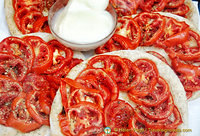 Sundried tomato pizza