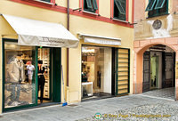 You'll find luxury shops like Gucci on Via Roma