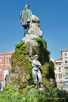 Bronze monument of Garibaldi at the entrance to Viale Garibaldi