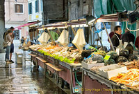 More seafood stalls