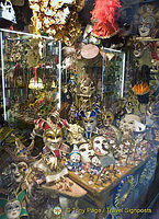 Mask shop in San Polo