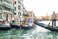 A meeting of gondoliers