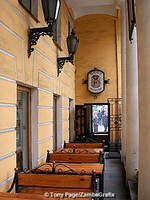 Literary Cafe on 18 Nevsky Avenue