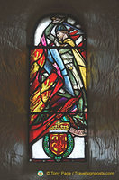 Stained glass window depicting William Wallace