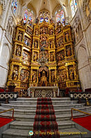 Burgos Cathedral: Great Altar in the apse of the central nave.