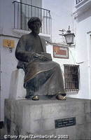 Statue of Maimonides
[Cordoba - Spain]