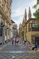 Charming narrow alleyways of Granada old town