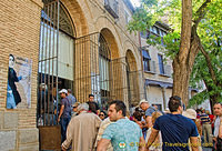 Queueing to enter the Casa y Museo del Greco